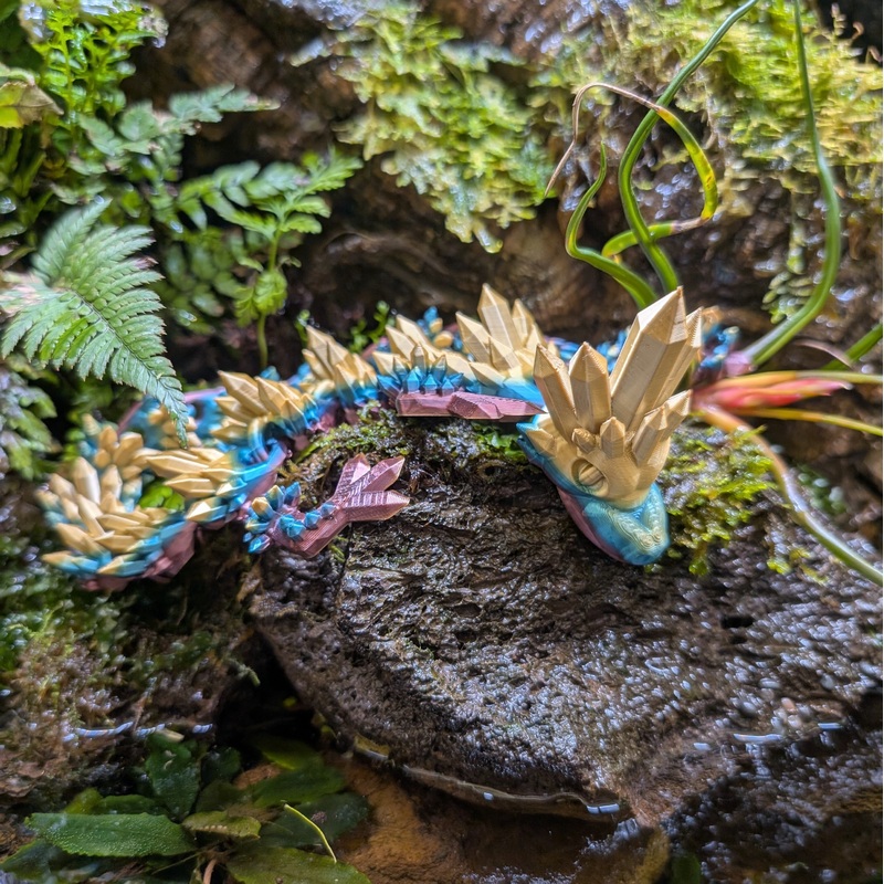 3D Printed – Dragon Crystal (45cm)