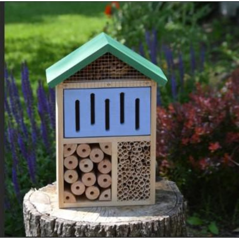 Better Gardens Beneficial Insect House – 4 Chamber