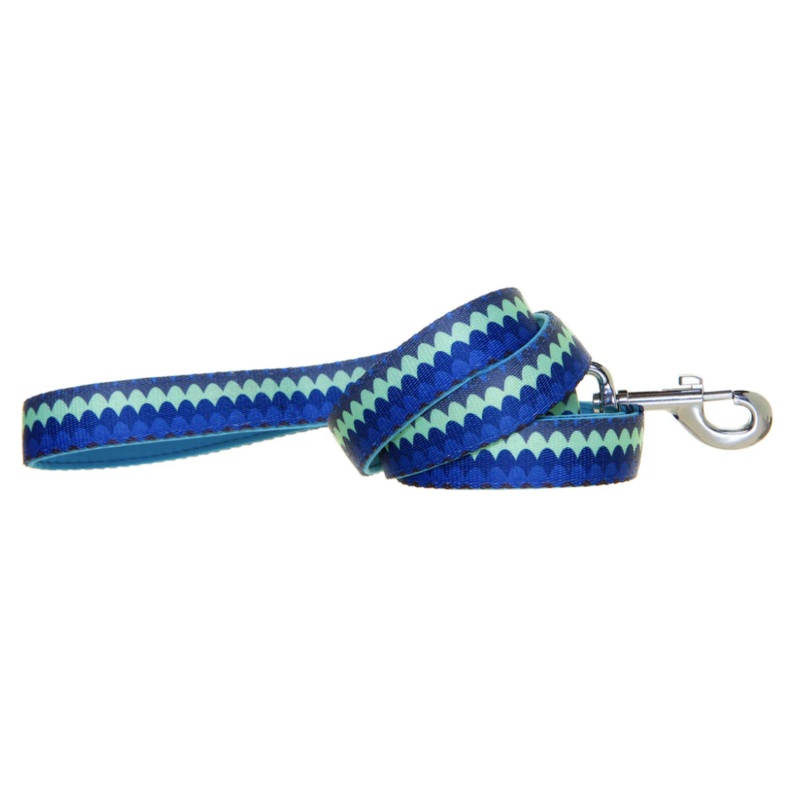 DOOG PLUTO LEAD BLUE AND GREEN CHEVRON 120CM