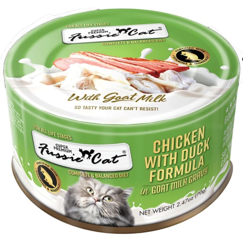 Fussie Cat Super Premium Wet Cat Food – Chicken with Duck in Goat Milk Gravy – 2.47oz Can