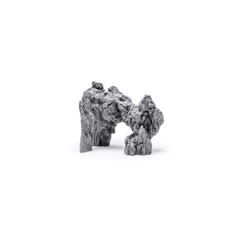 UNS Strata  Black Mountain Seiryu Stone Type 3 – E