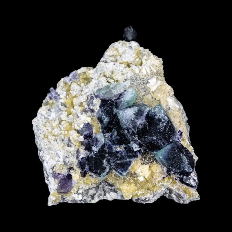 Fluorite Mixed on Matrix